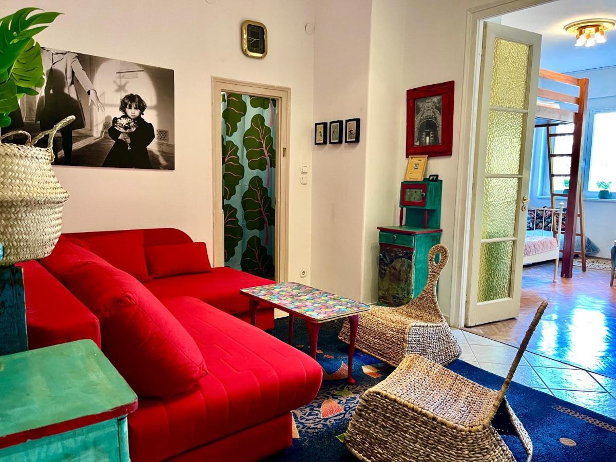 Apartment Cosy Art Flat In Downtown *