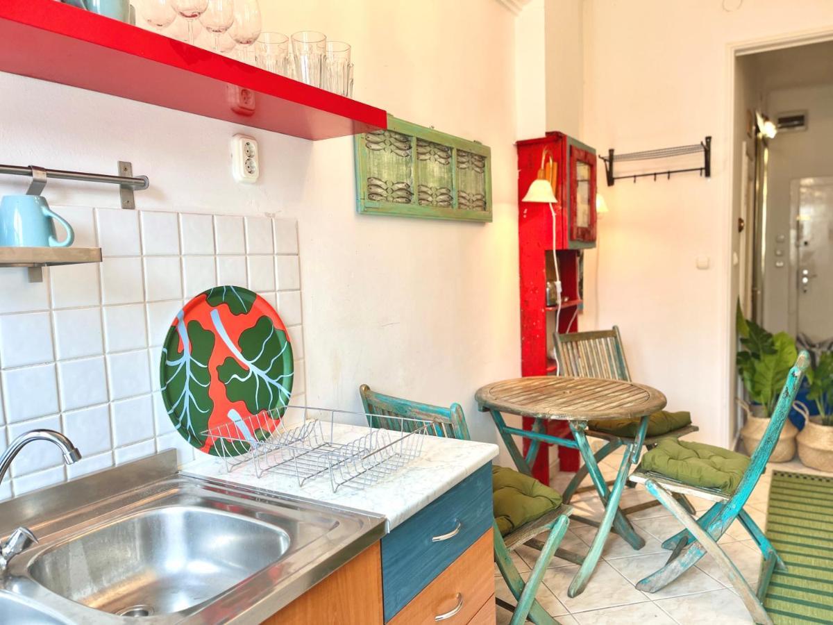 Apartment Cosy Art Flat In Downtown *